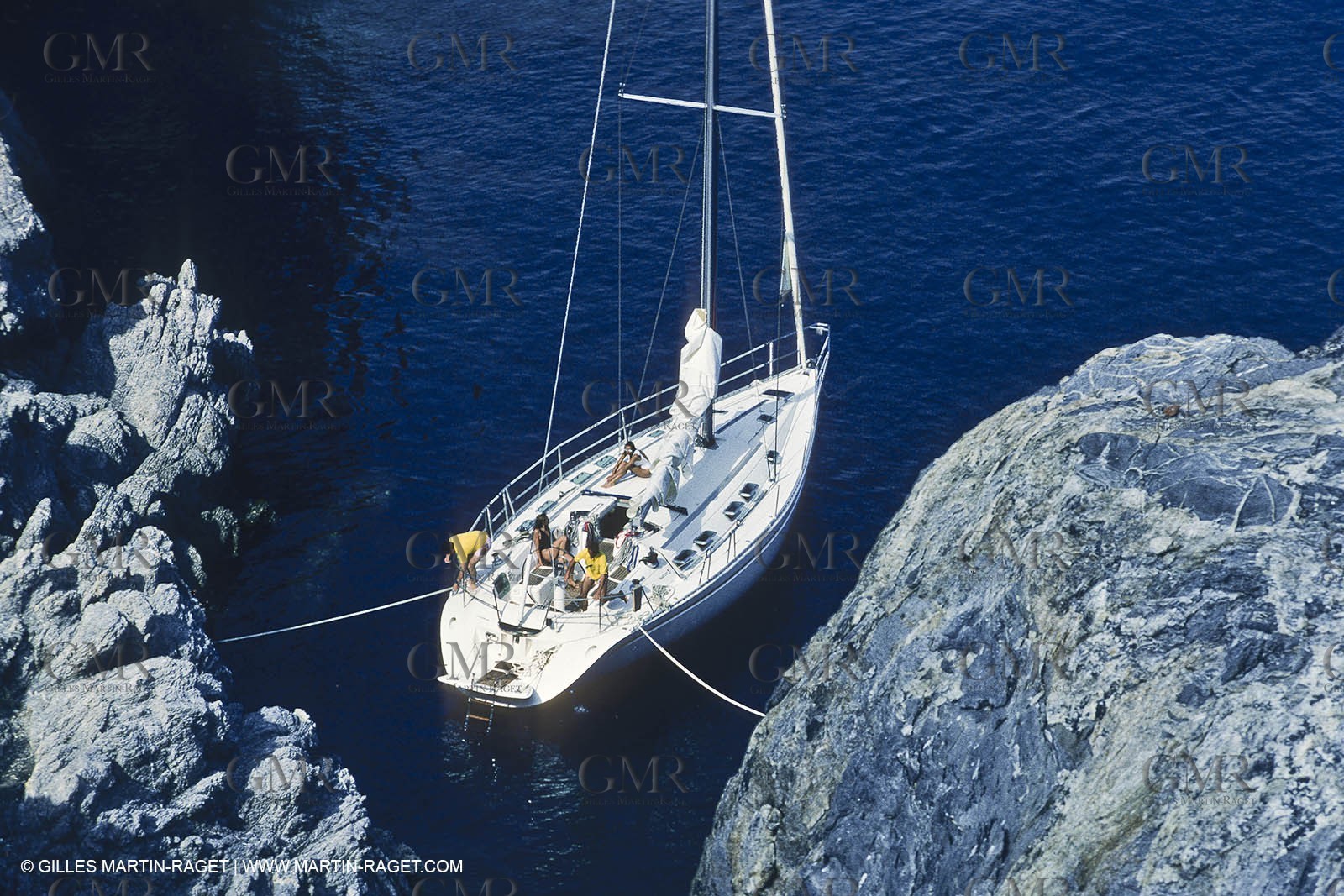 sailing, cruising, monohull at the mooring