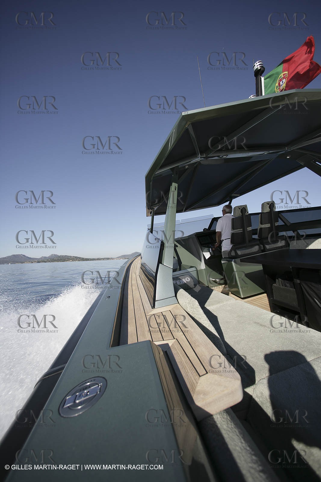 16 07 2007 - Portisco (Italie, Sardaigne) - Wally Power 47, 2007 version