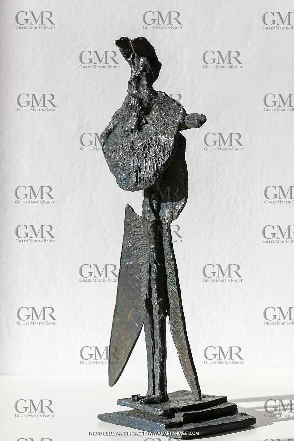 19 02 2020, Marseille, (FRA,13), Oeuvre de Germaine Richier, Homme de la nuit n°2 1954, Bronze patiné foncé, Numéroté HC2, Fondeur L. Thinot, Paris, 27,5 x 11 x 7 cm, Collection particulière