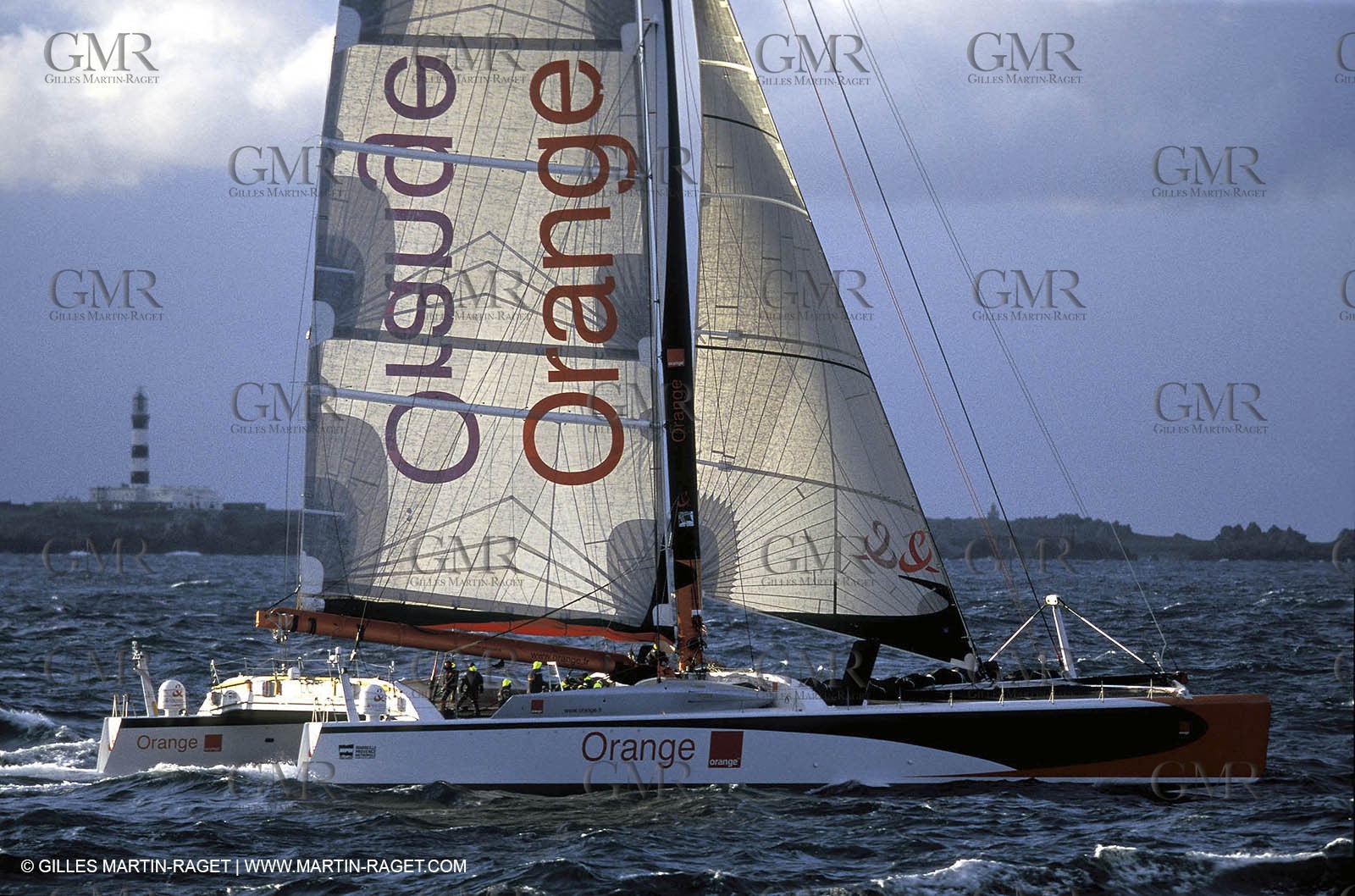 Orange II - 2004 Jules Verne Trophy - Ouessant - 2nd starting line crossing