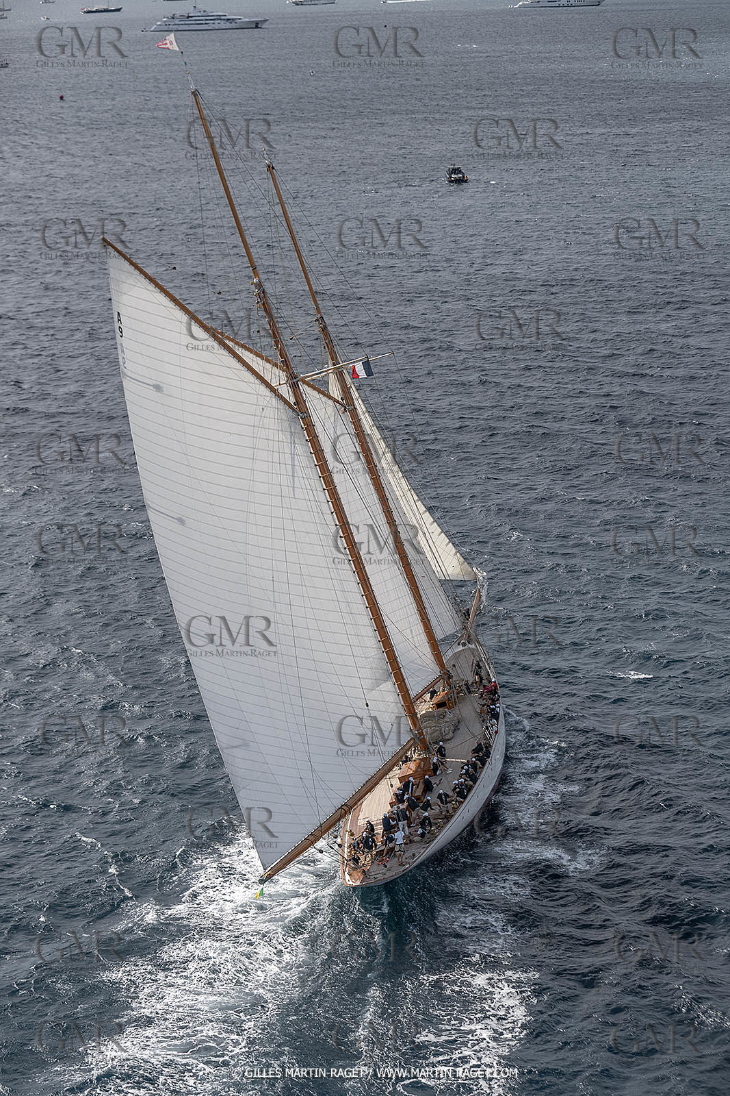 28 09 2022? Saint-Tropez,(FRA,83), Les Voiles de Saint-Tropez 2022 Régate N° 2 poup les modernes, navigation libre pour les grandes goélettes