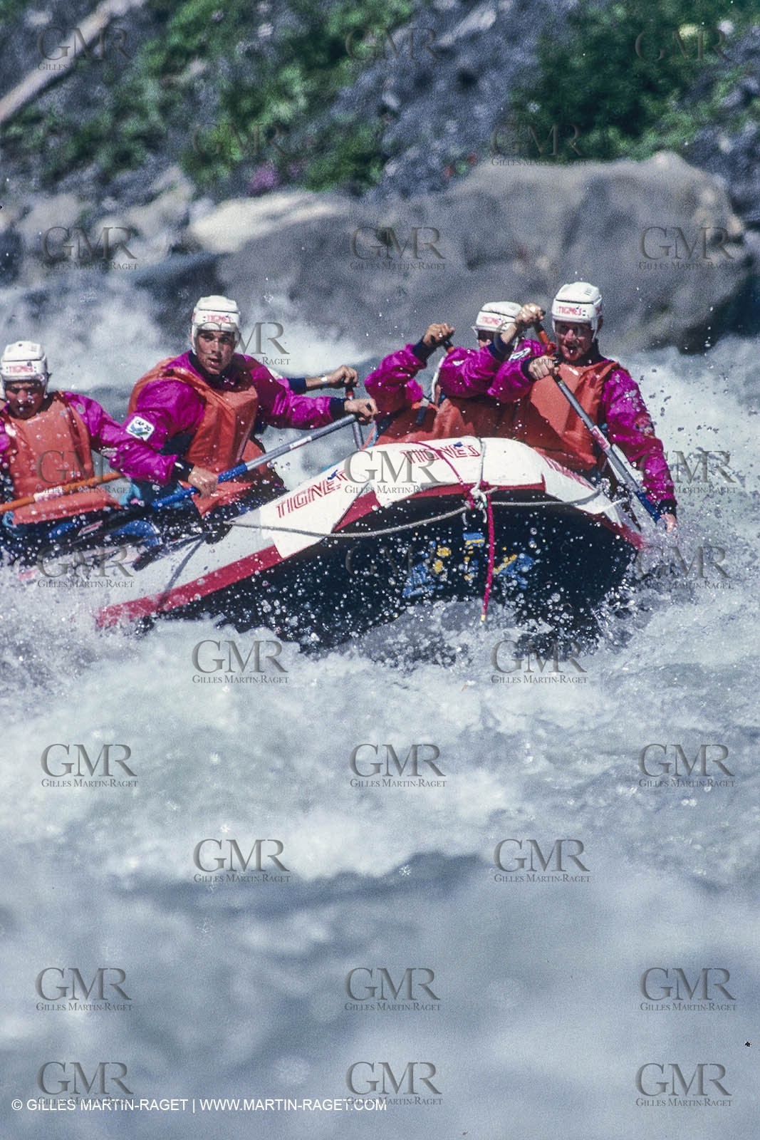 Watersports, rafting, rowing, eaux vives, rame, kayaking, pirogues