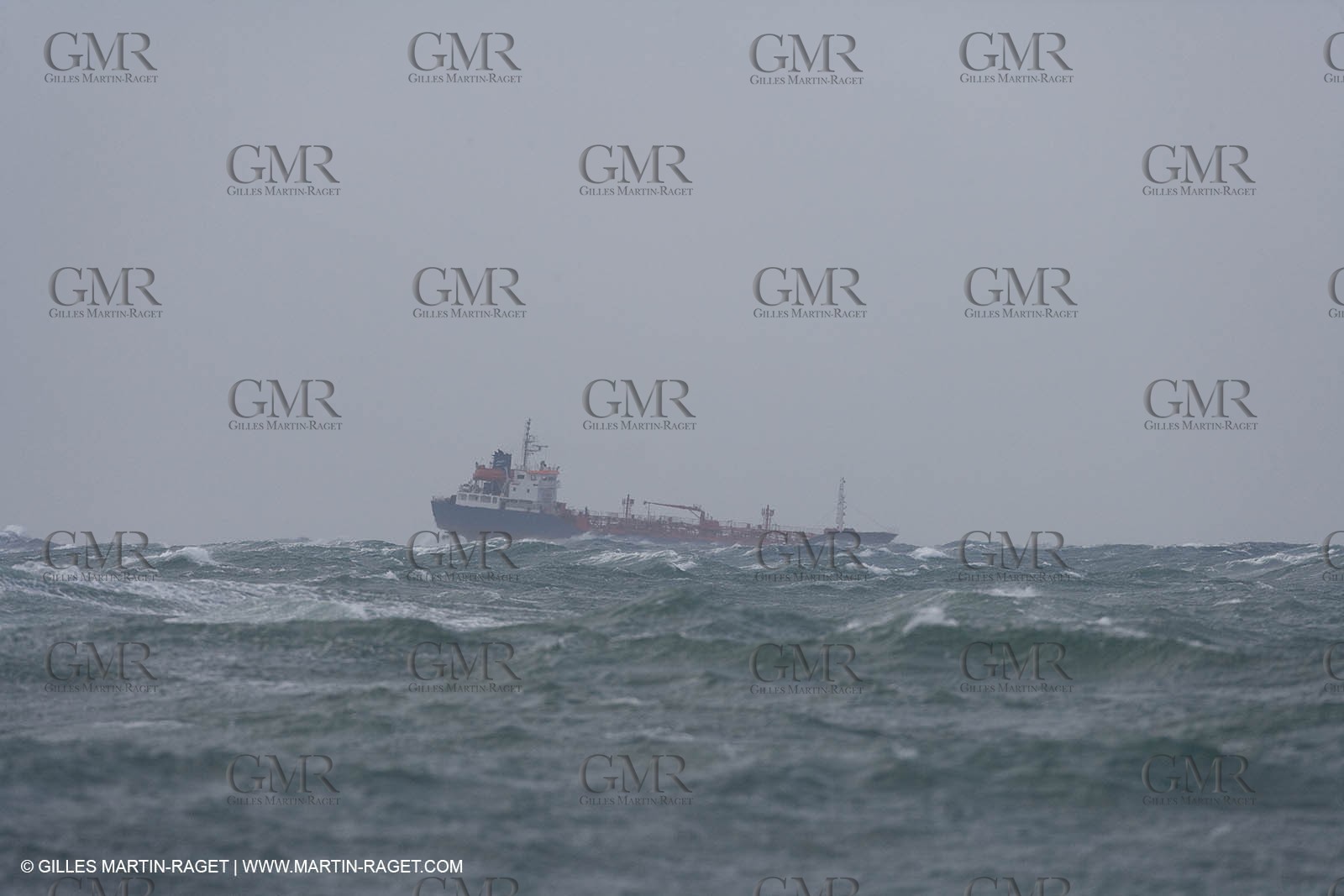 03 01 2008 - Fos sur Mer (FRA, 13) - Esaterly gale