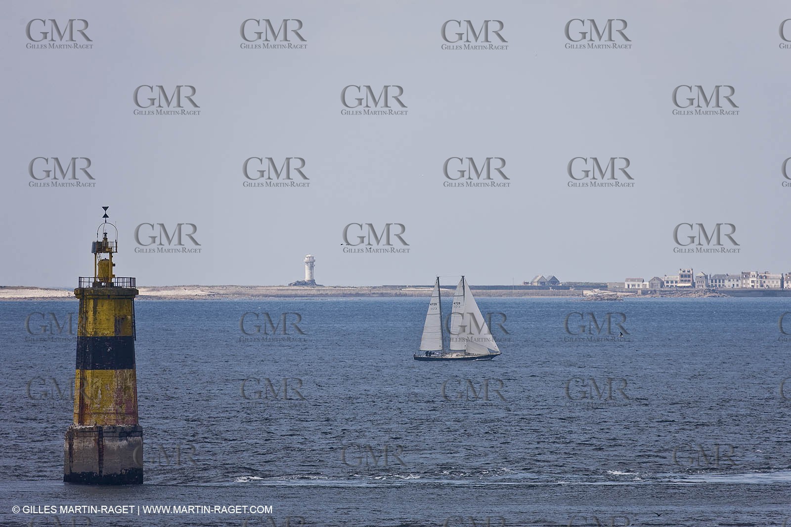 19 05 2010 - Raz de Sein (FRA,29) -  Pen Duick III