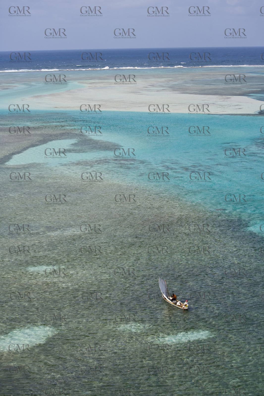 01 02 2008 - San Blas Archipelago (Panama) - Motor Yacht Senses