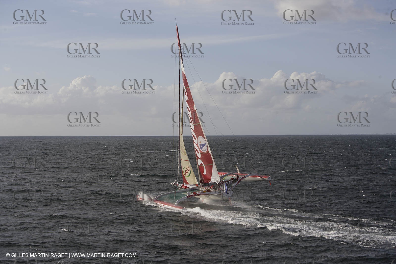 11 10 2008  -Lorient (FRA)  -  Multis Orma - Sodebo (Thomas Coville) - Route du Rhum 2006 training