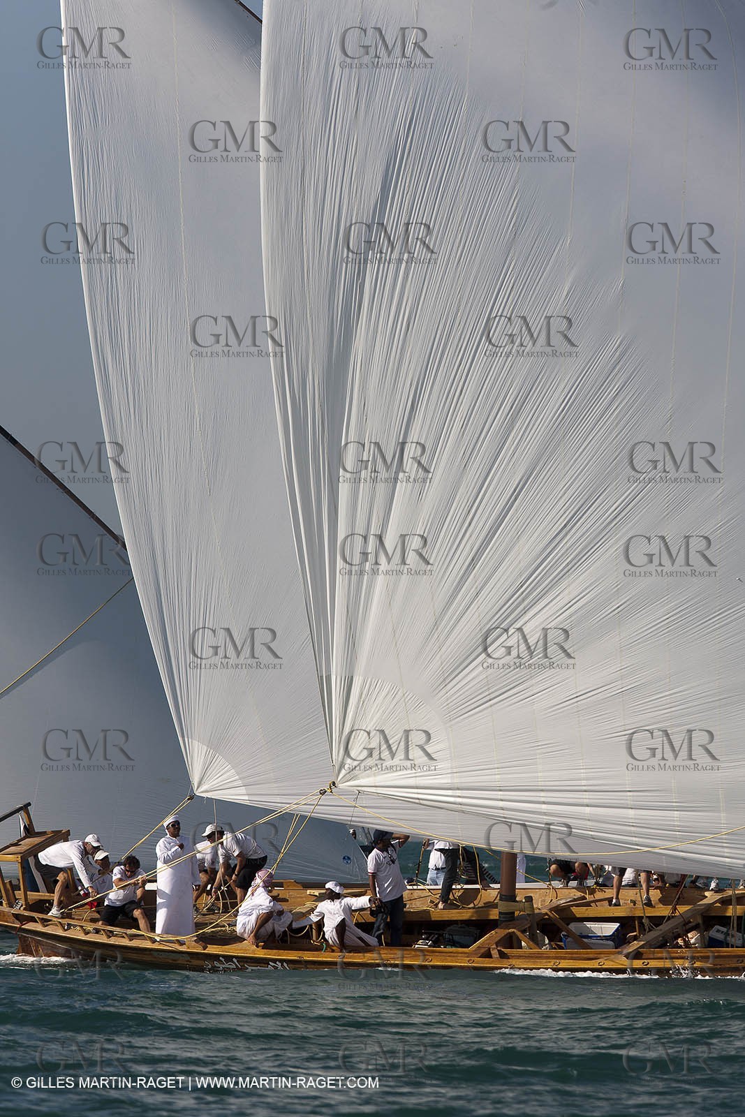20 11 2010 - Dubai (UAE) - Dubai Louis Vuitton Trophy - Traditionnal dhow races for competing teams