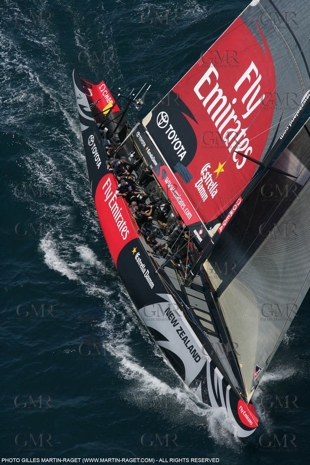 09 05 2007-Valencia (Spain)- 32nd America's Cup - Louis Vuitton Cup - RR2 - Day 11 - BMW ORACLE Racing