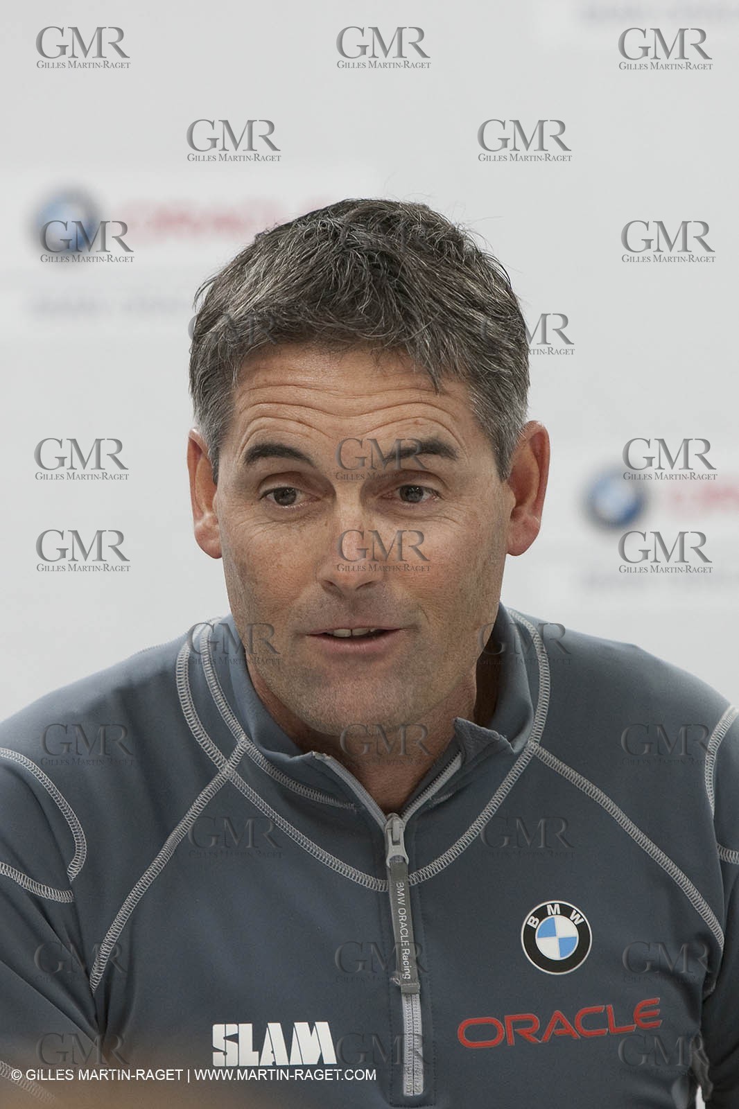 19 01 2010 - Valencia (ESP) - 33rd America's Cup - BMW ORACLE Racing - Boat preparation - International Media visit wing