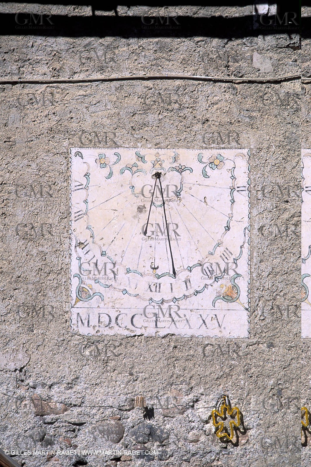 Solar clock from Hautes Alpes