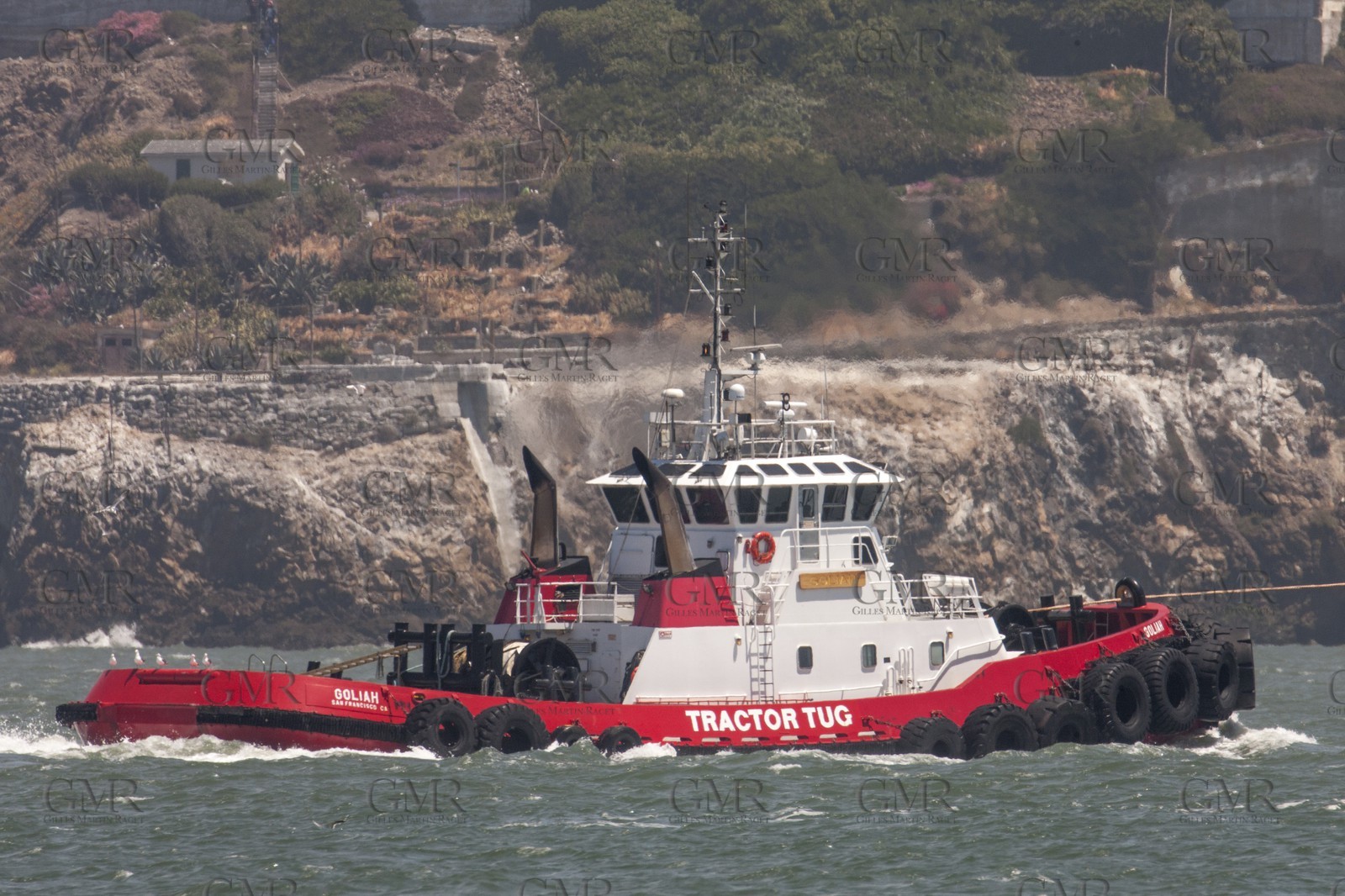 010 06 2013 - San Francisco (USA,CA) - 34th America's Cup - ORACLE Team USA partners filming