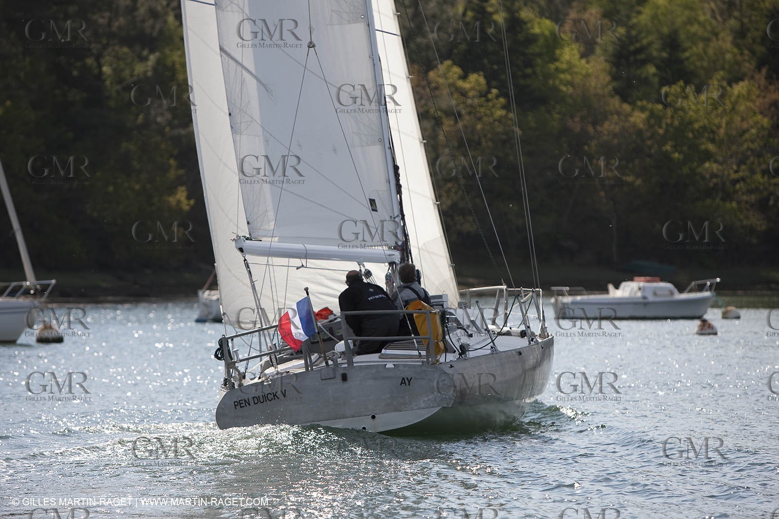 19 05 2010- Benodet (FRA,56)  -  Pen Duick V  sailing in Odet river