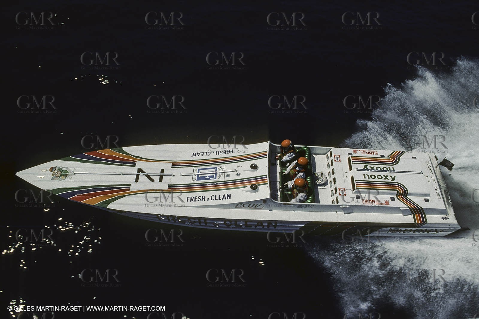 Powerboating, offshore racing