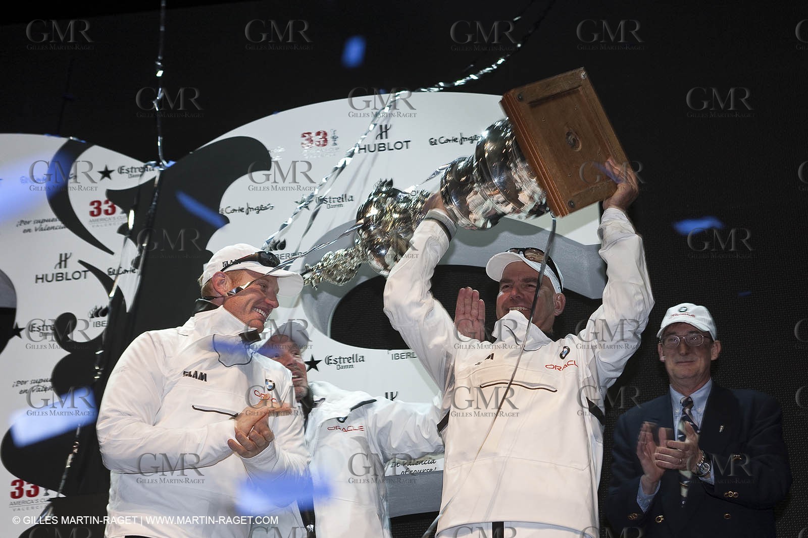 14 02 2010 - Valencia (ESP) - 33rd America's Cup - BMW ORACLE Racing - Race 2