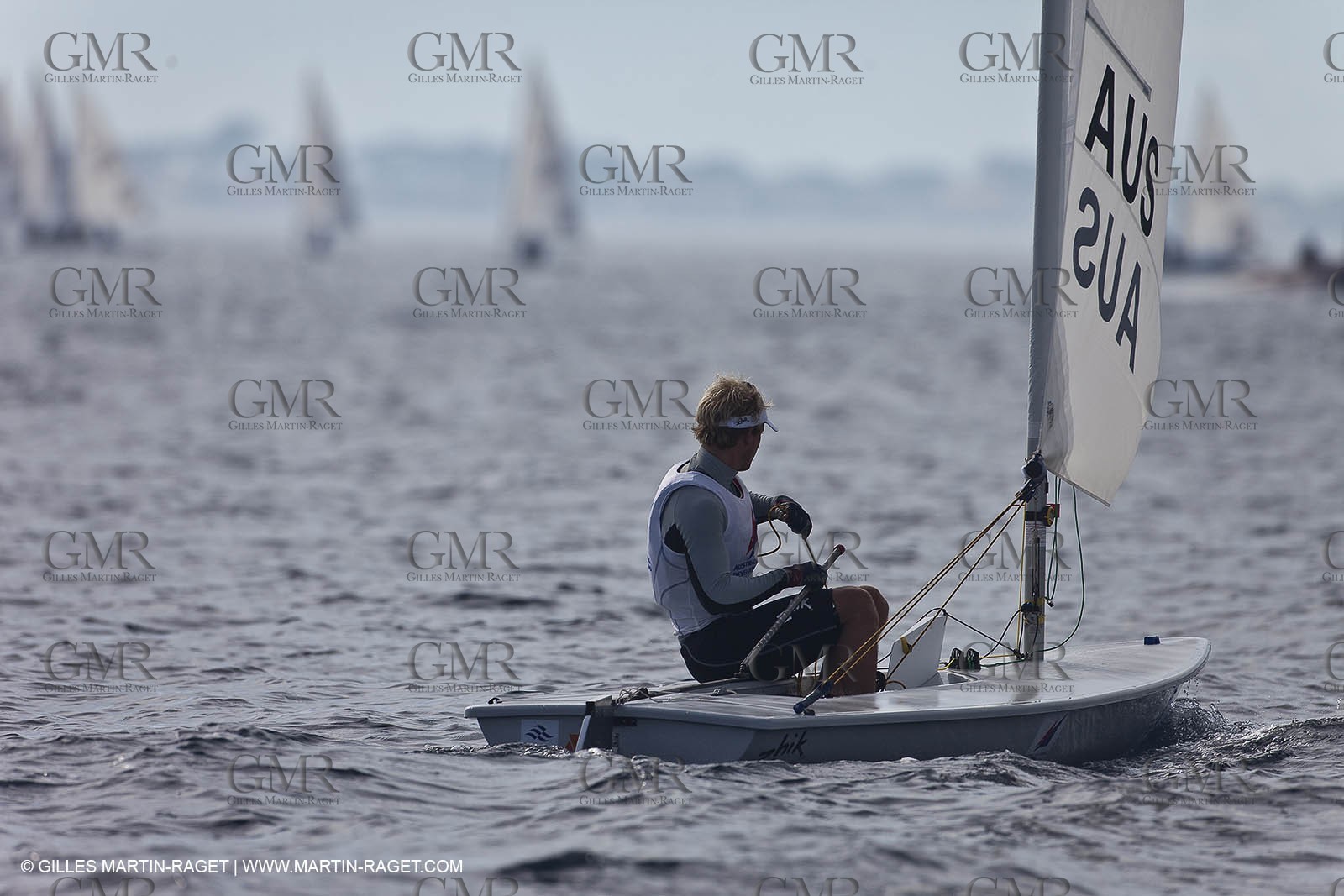 26-04-10 - Hyeres (FRA,83) - SOF 2010 - Tom BURTON