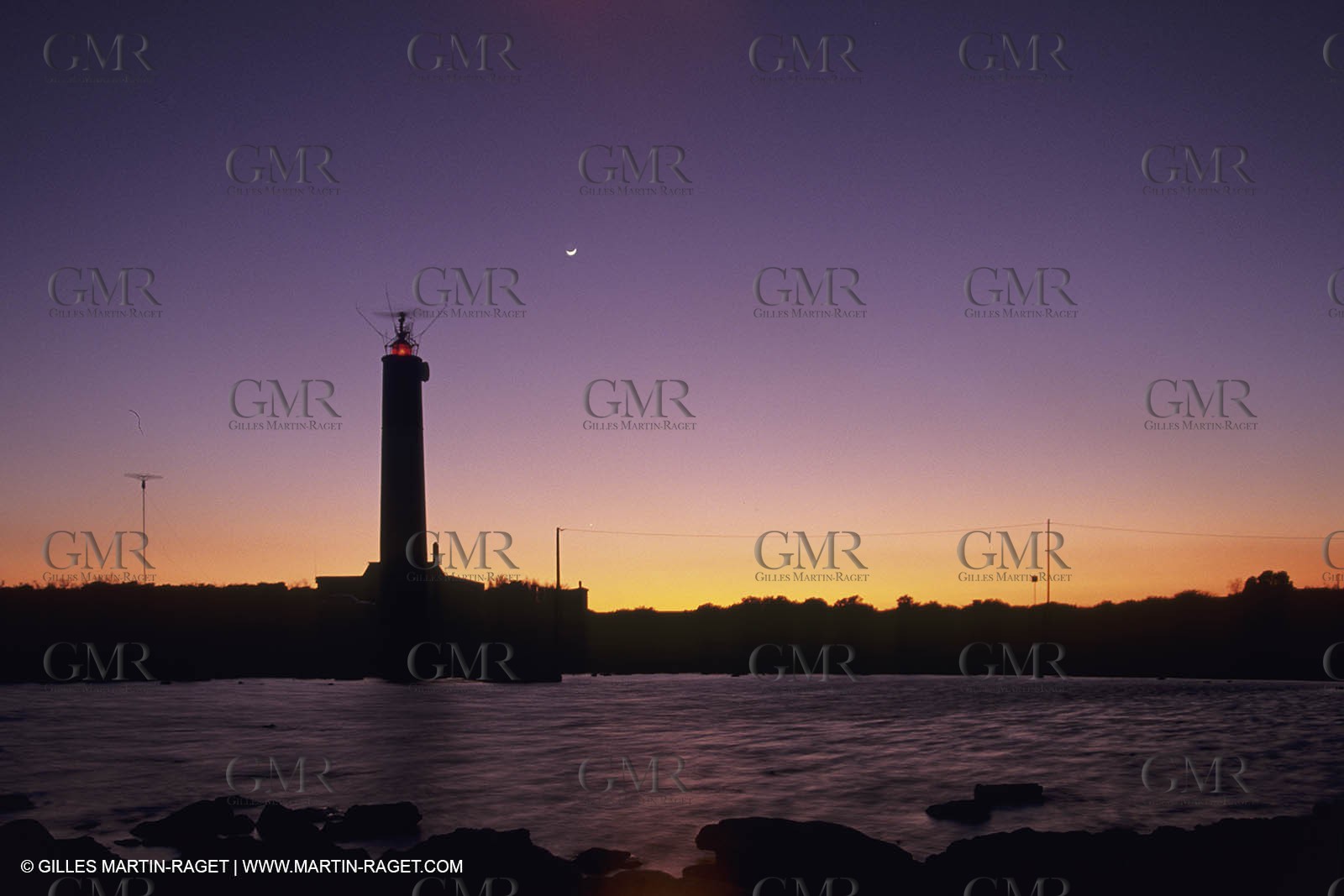 Phres, balises, semaphores, lighthouses, semaphoruses,