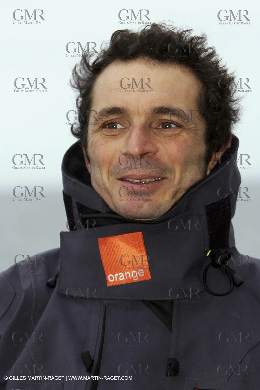 Trophée Jules Verne - Lorient - 30 12 04 - Orange II - Entraînement - A bord - Yves le Blevec