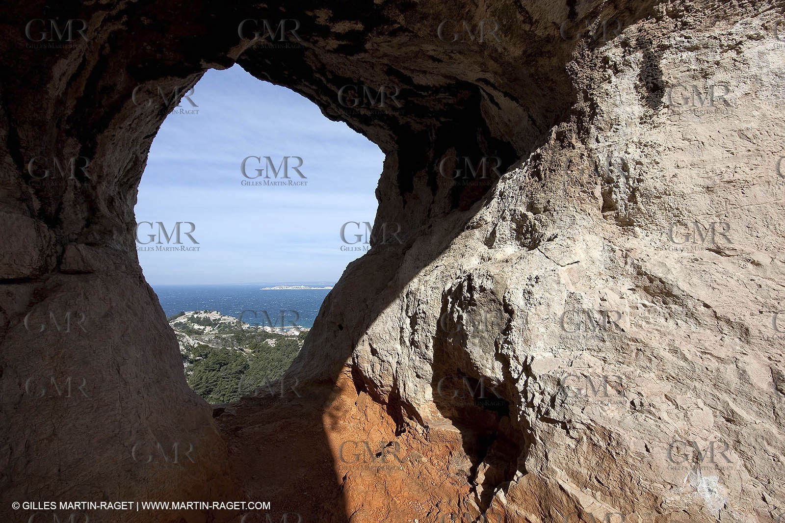 25 03 2009 - Marseille (FRA, 13) - Les Calanques - Massif de Marseilleveyre - La Roche Percée