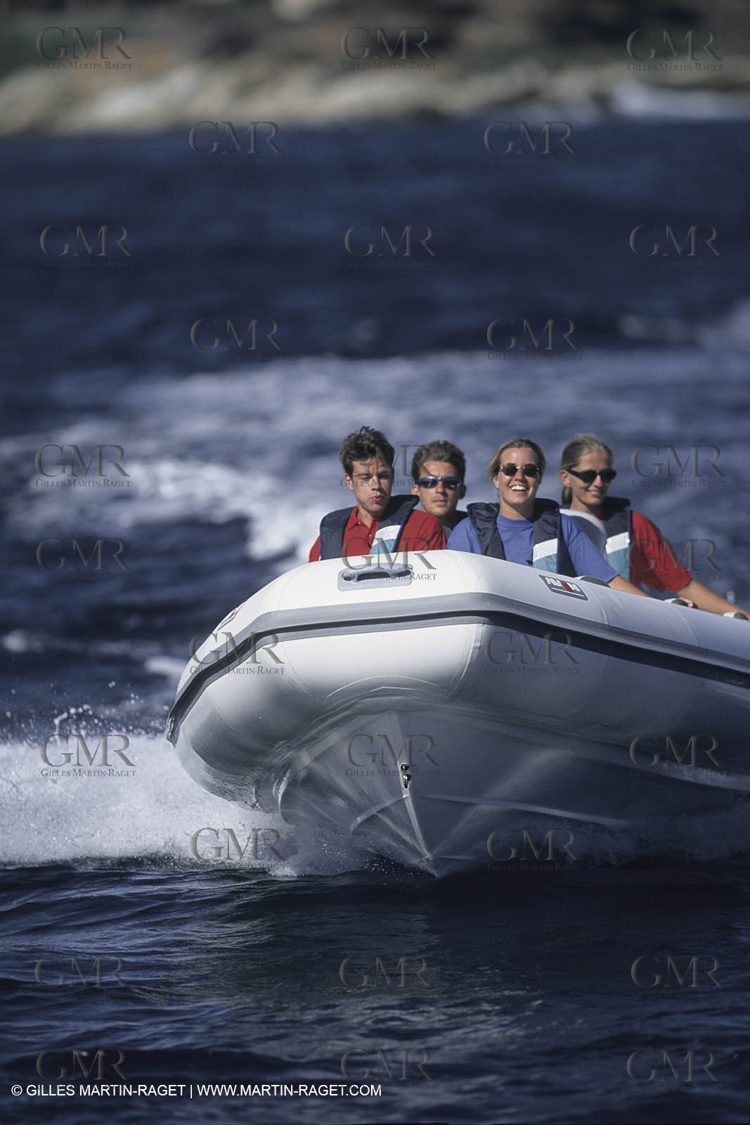 Bateaux à moteur, powerboating, Semi-rigides, ribs