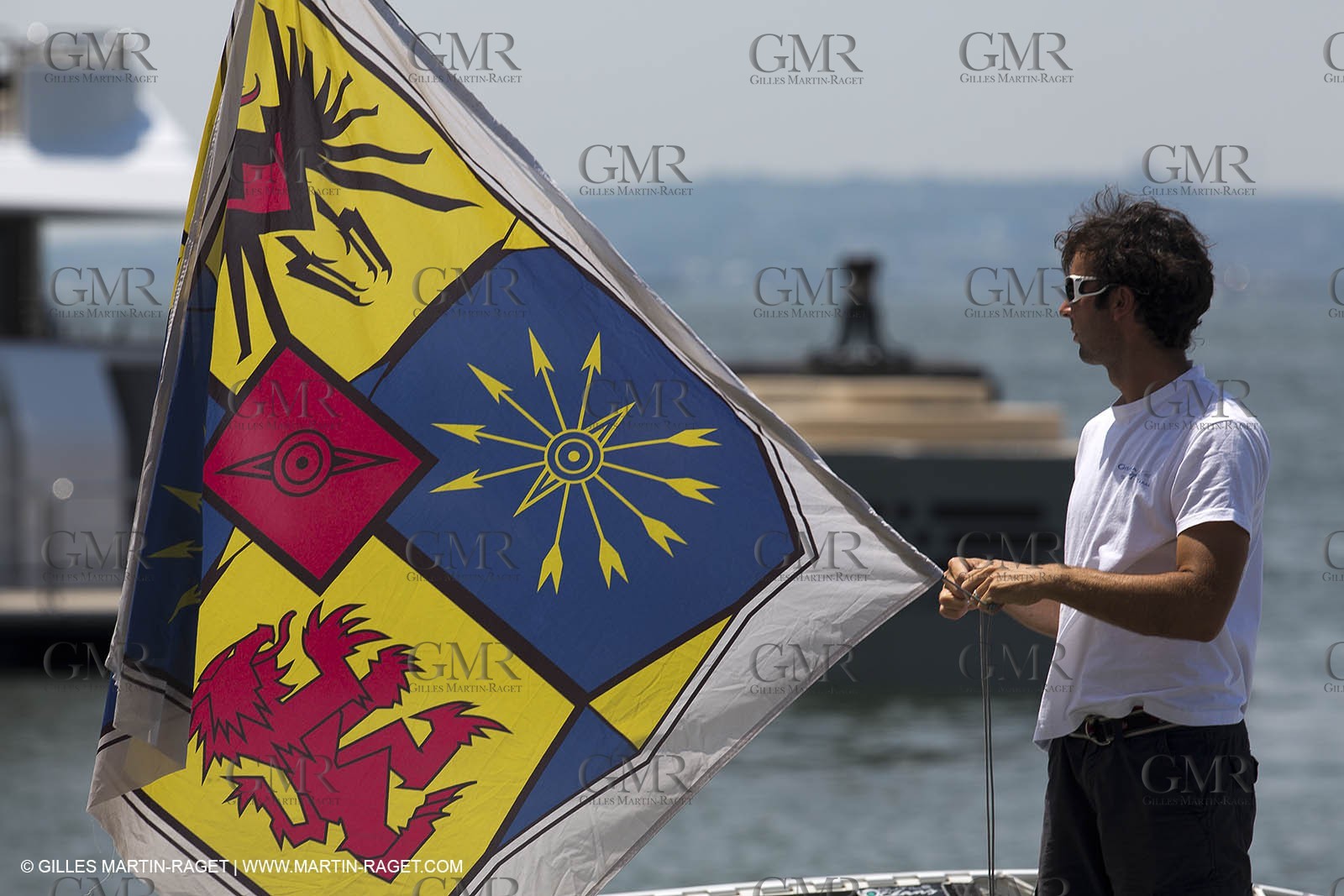 05 07 2012 - New York (USA) - Ocean Krys Race - Speed runs in fornt of NY city