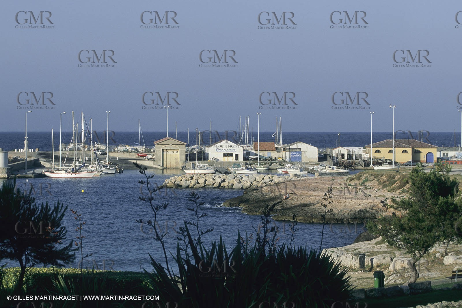 Blue Coast, Carro (FRA,13)