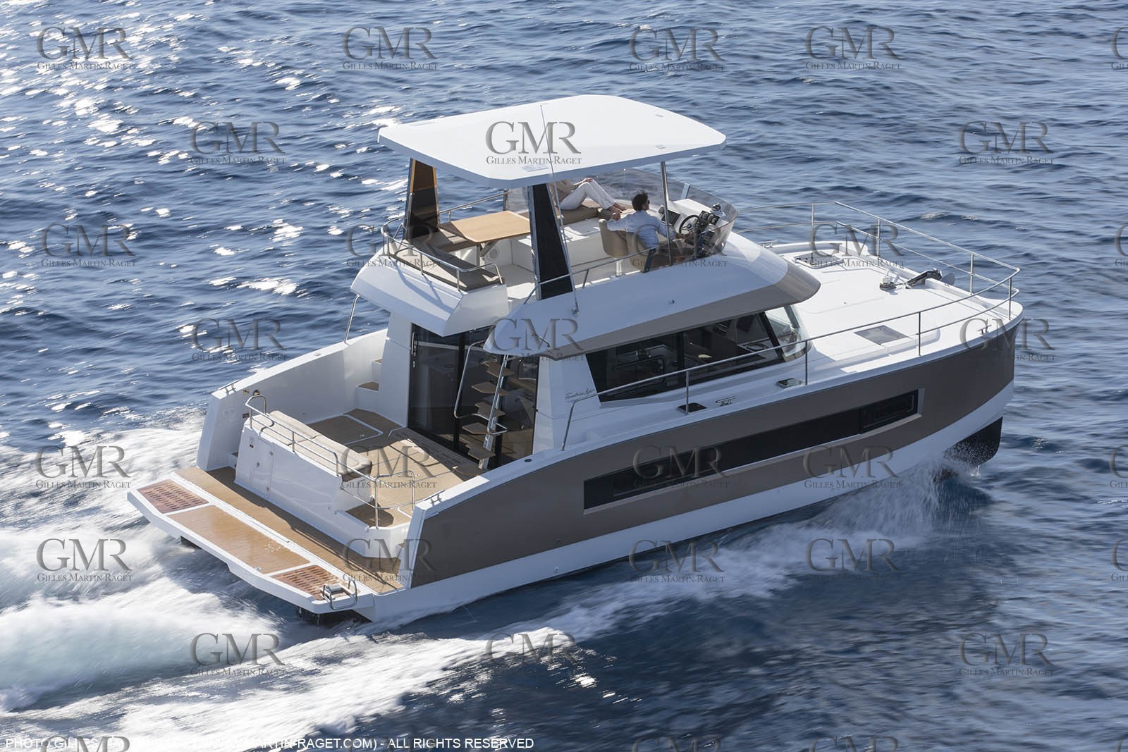 08 04 2015, Andraitx (Isla de Mallorca, Islas Baleares, ESP), Chantier Fountaine-Pajot, Motor Yacht 37