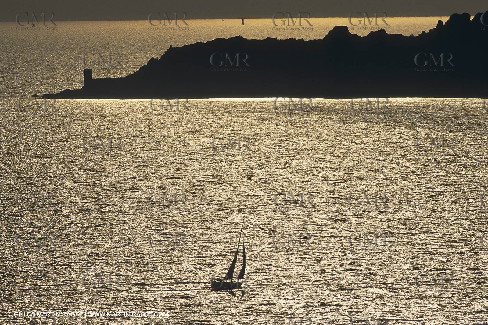 Sailing, cruising, Monohulls under sails