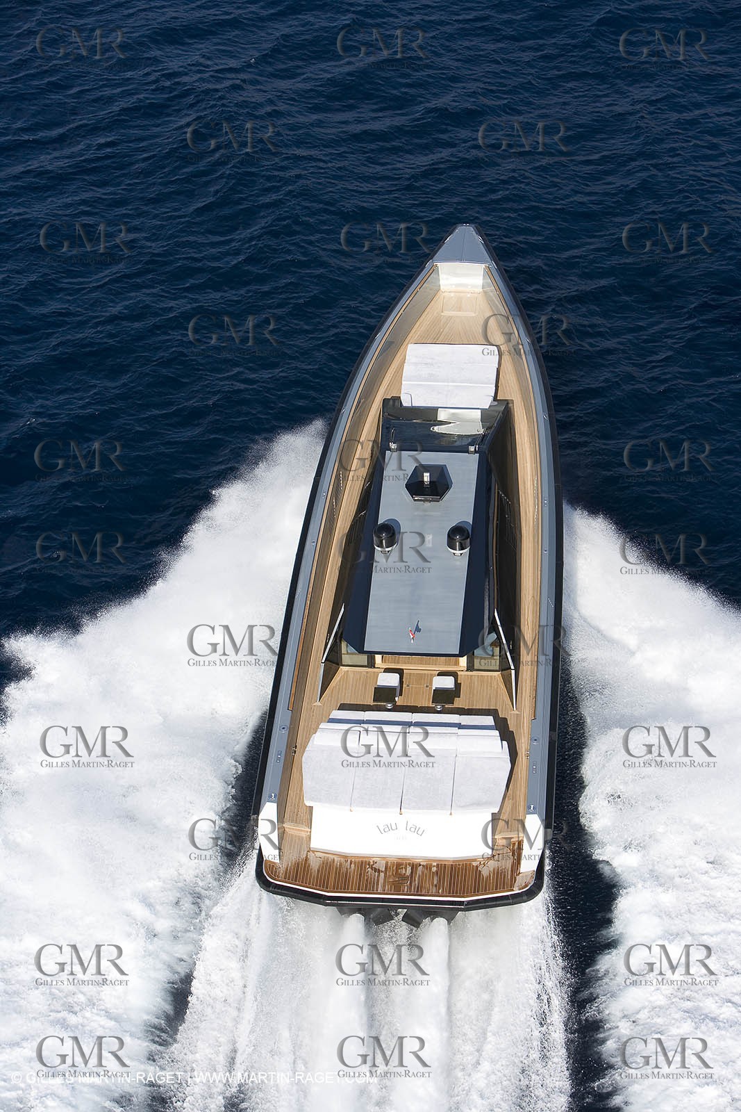 29 09 2007 - St Jean Cap Ferrat - Wally Yachts - Wally Power 70 - Lau Lau