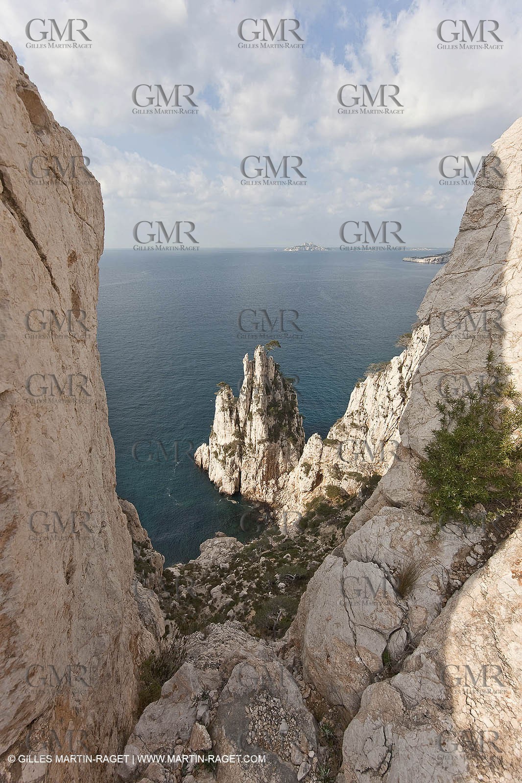 20 03 2009 - Marseille (FRA, 13) - Les Calanques - Pic de l'Eissadon and devenson cliffs