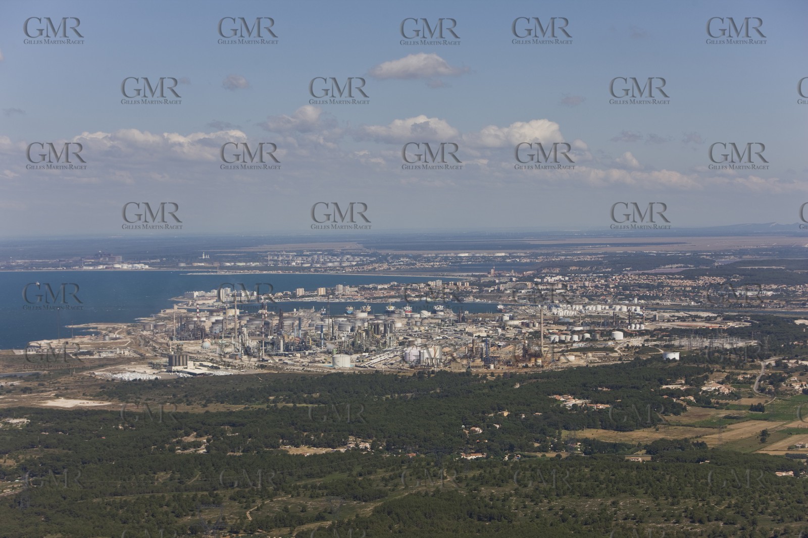 14 07 2008 - french coast in Fos gulf and Port de Bouc area