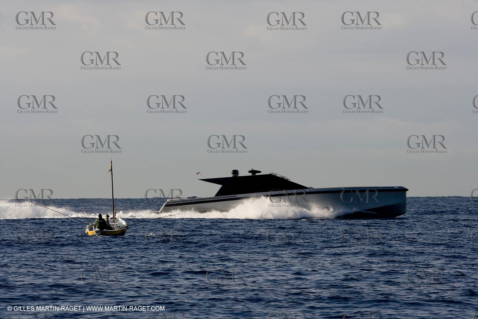 29 09 2007 - St Jean Cap Ferrat - Wally Yachts - Wally Power 70 - Lau Lau