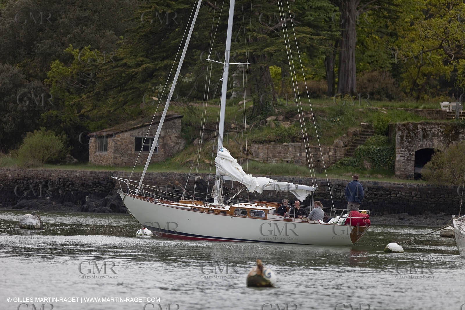 01-05-10 - Le Bono (FRA,56) - Regate Classique -Acteia II - Maica