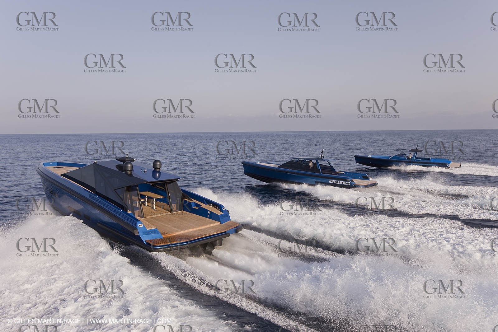 14 10 2008 - Cannes (FRA, 06) - Super yachts - motoryachts - Wally yachts - Wallypower 64 - Wallypower 48 - Wally tender