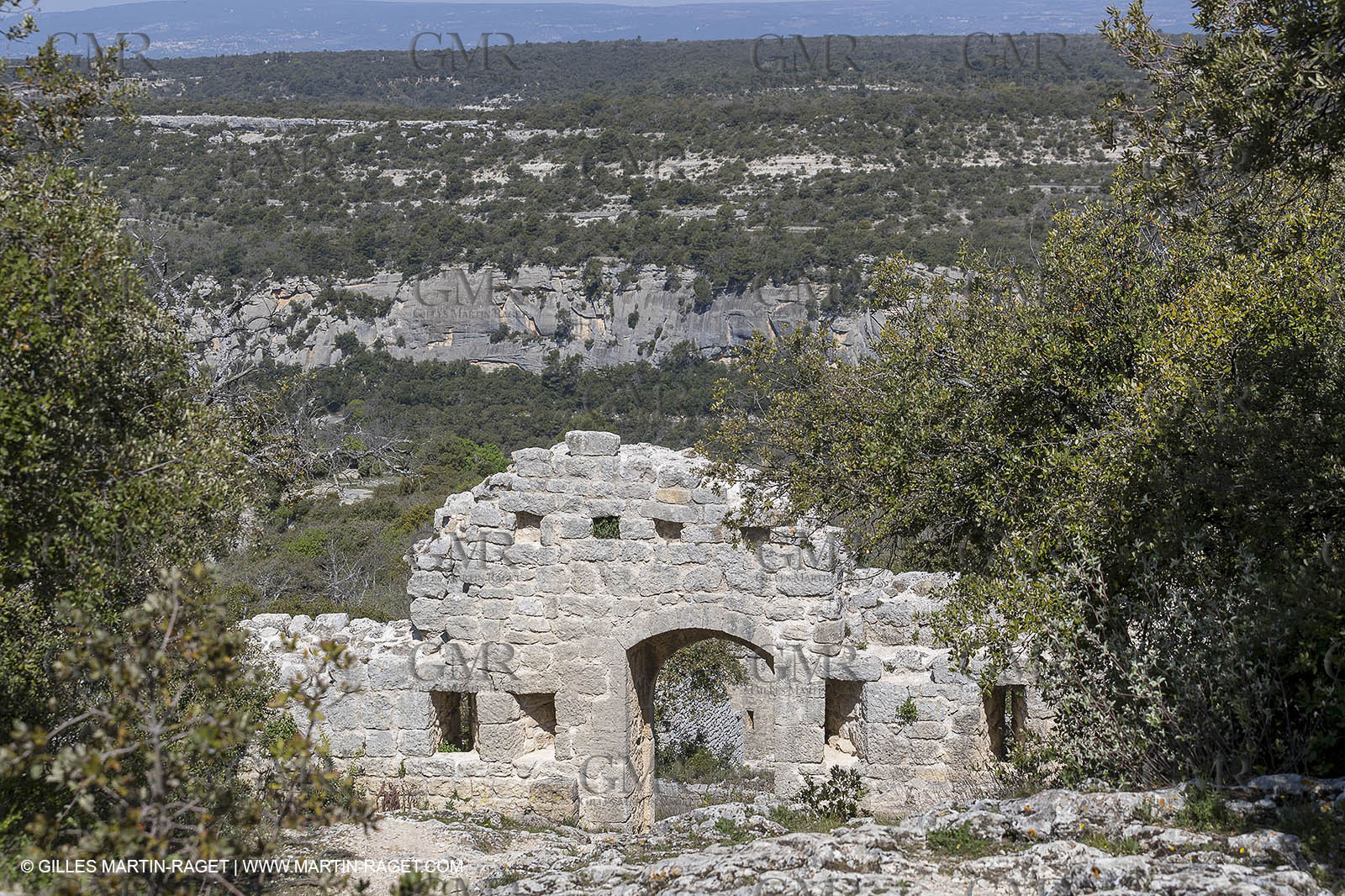 19 04 2018, Buoux (FRA,84), fort de Buoux