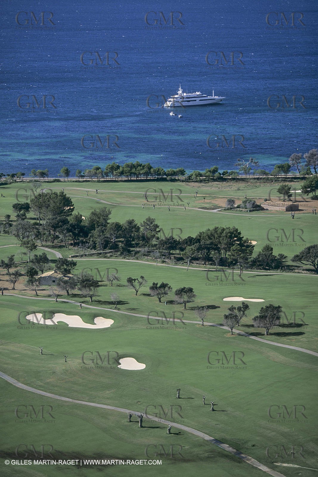 Super Motor Yachts, Chamar