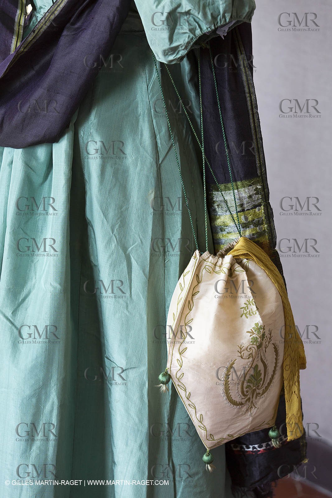 06 07 2012, Toulon (FRA,83), Villa Rozemaine, exhibition 'Fashion Dresses