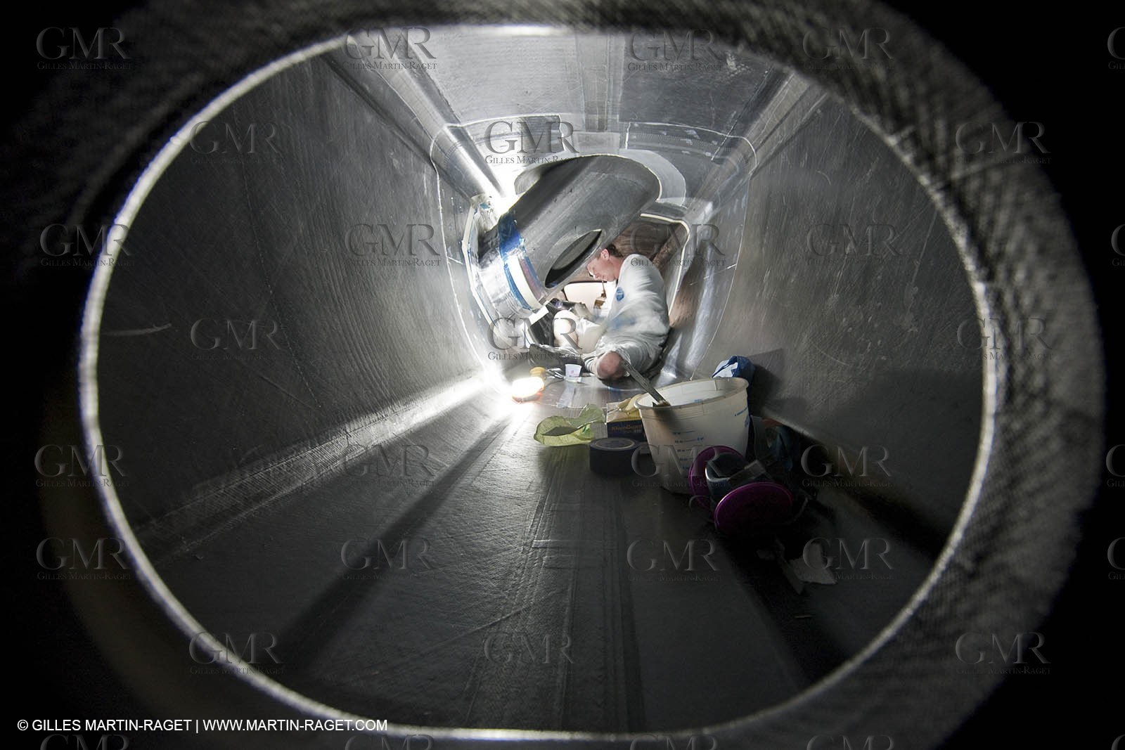 04 06 2008 - San Diego (USA, CA) - 33 rd America's Cup - BMW ORACLE Racing - 90 ft trimaran  modifications