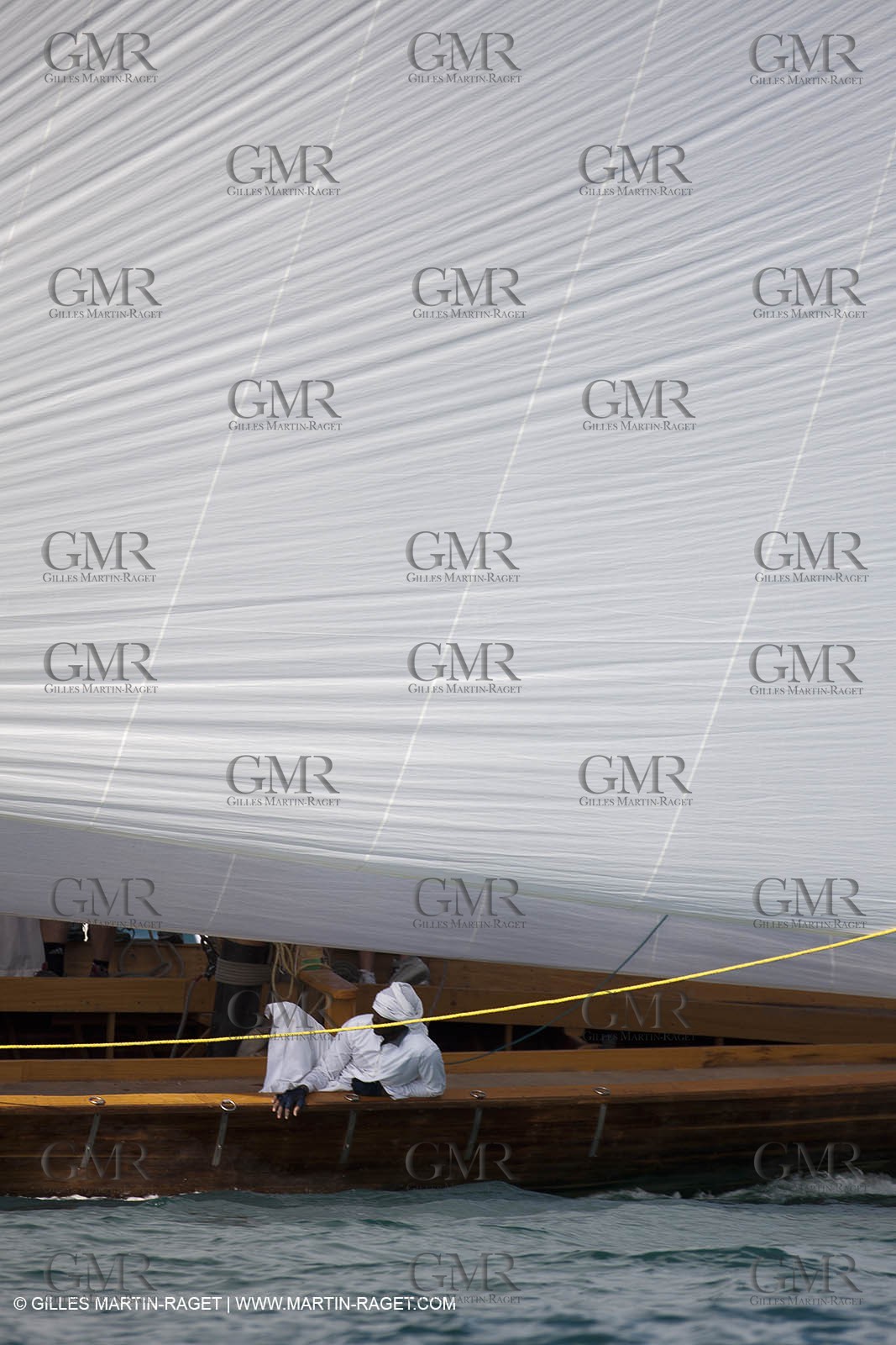 20 11 2010 - Dubai (UAE) - Dubai Louis Vuitton Trophy - Traditionnal dhow races for competing teams