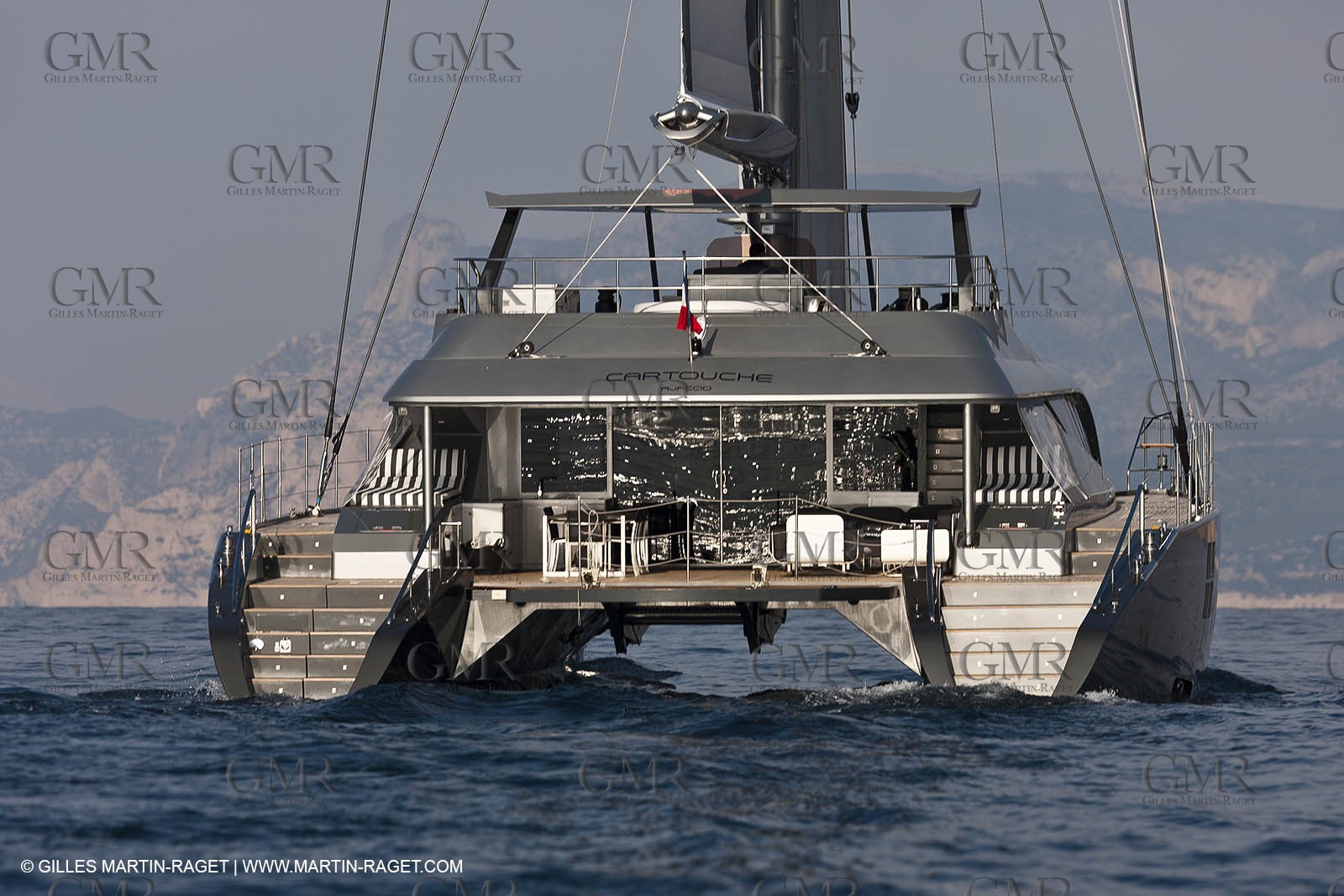 25 02 2011 - La Ciotat (FRA,13) - Super Yachts - Chantier H2X - Cartouche