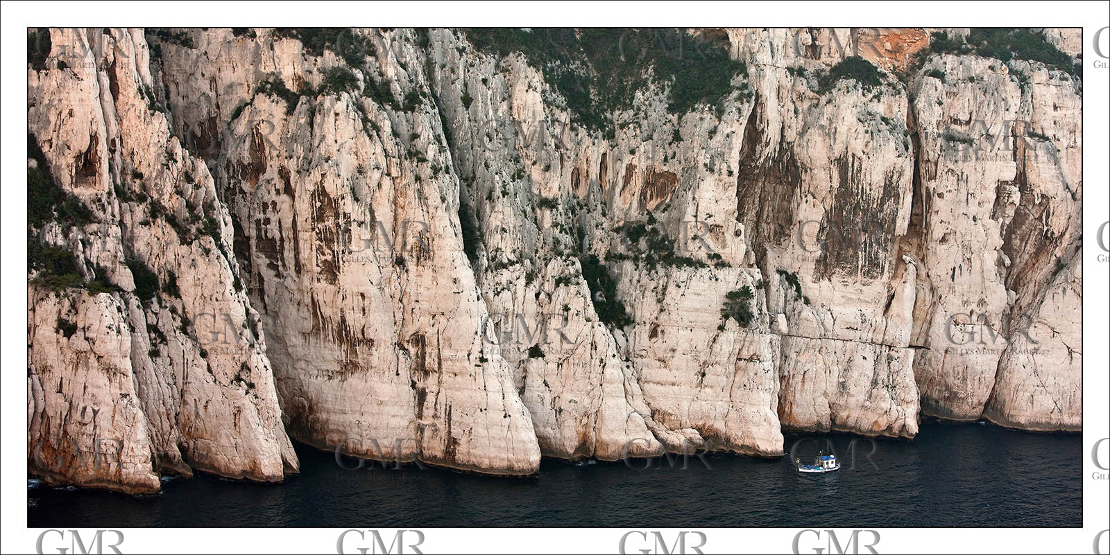 Product: in house made quality print on 8 ultrachome colors Epson ink Jet printer.Available sizes: . 50 x 100 cm. 100 x 200 cmAvailable papers: . Standard 250 gr glossy paper print, black streak, white margin, no signature. Top quality glossy 290 gr. paper, black streak, white margin, checked and signed by the author. Fine Art print (signed, numbered, stamped, registered) on demand. Other supports (Canvas, Acrylic, Metal) on demandPackaging: cylindric reinforced tubeShipping options: regular mail or Shipping companyClick on the basket icon to select your options and start the online ordering process