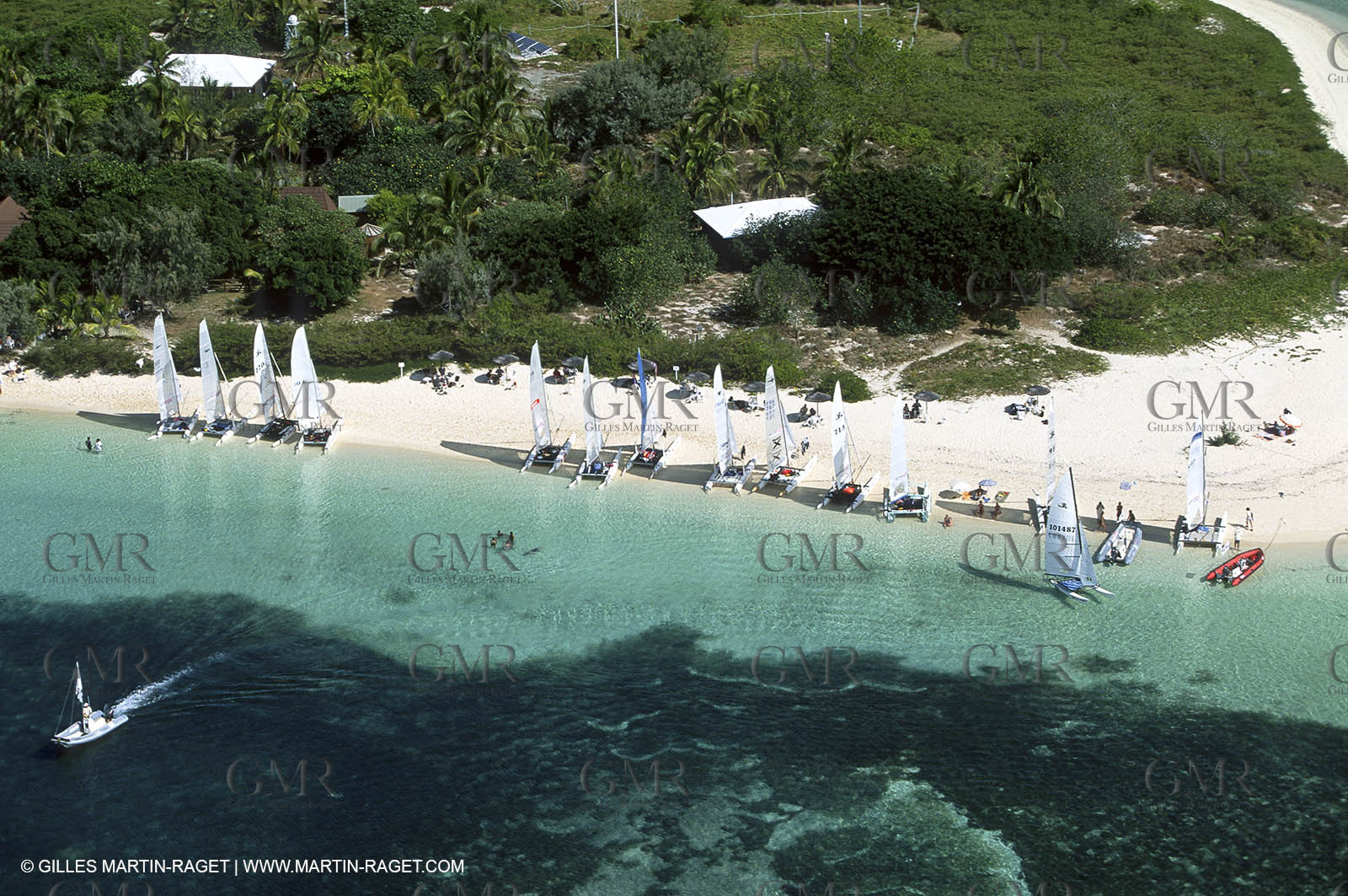Destinations - South Pacific Ocean - New Caledonia - Amédée Island