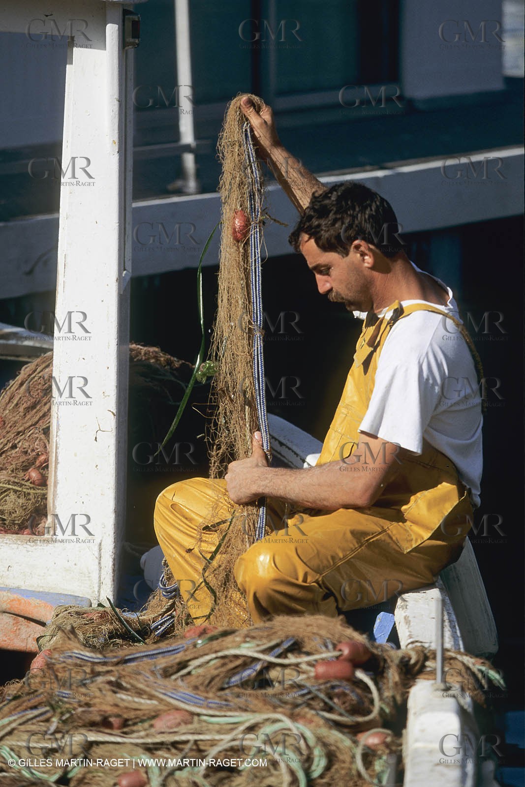 Pêche, barques, pointus, pêcheurs