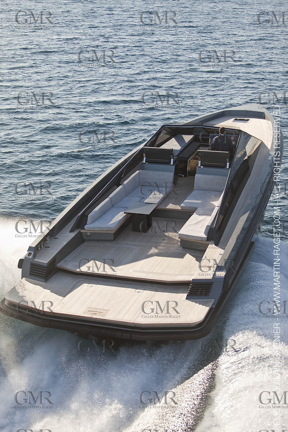 11 11 2009 - Saint Jean Cap Ferrat (FRA,06) Wally Yachts - Wallypower 55