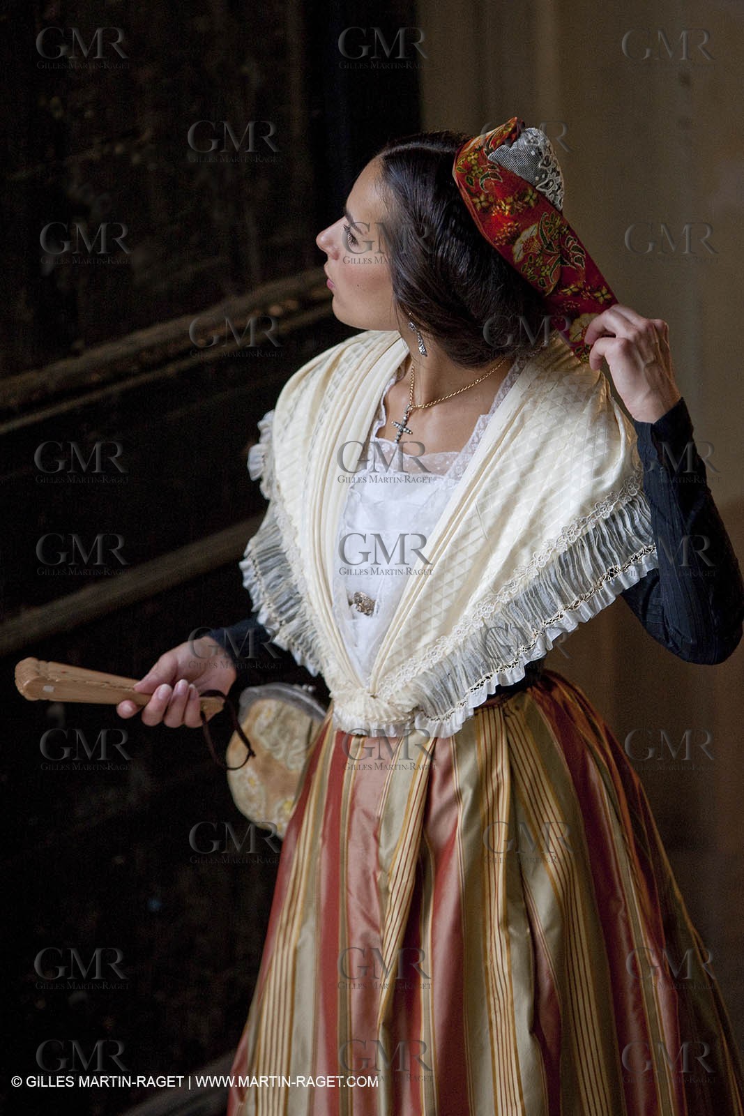 Arles (FRA,13), 2009, Photos pour le calendrier de la Reine d'Arles au Cloître de Saint-Trophime