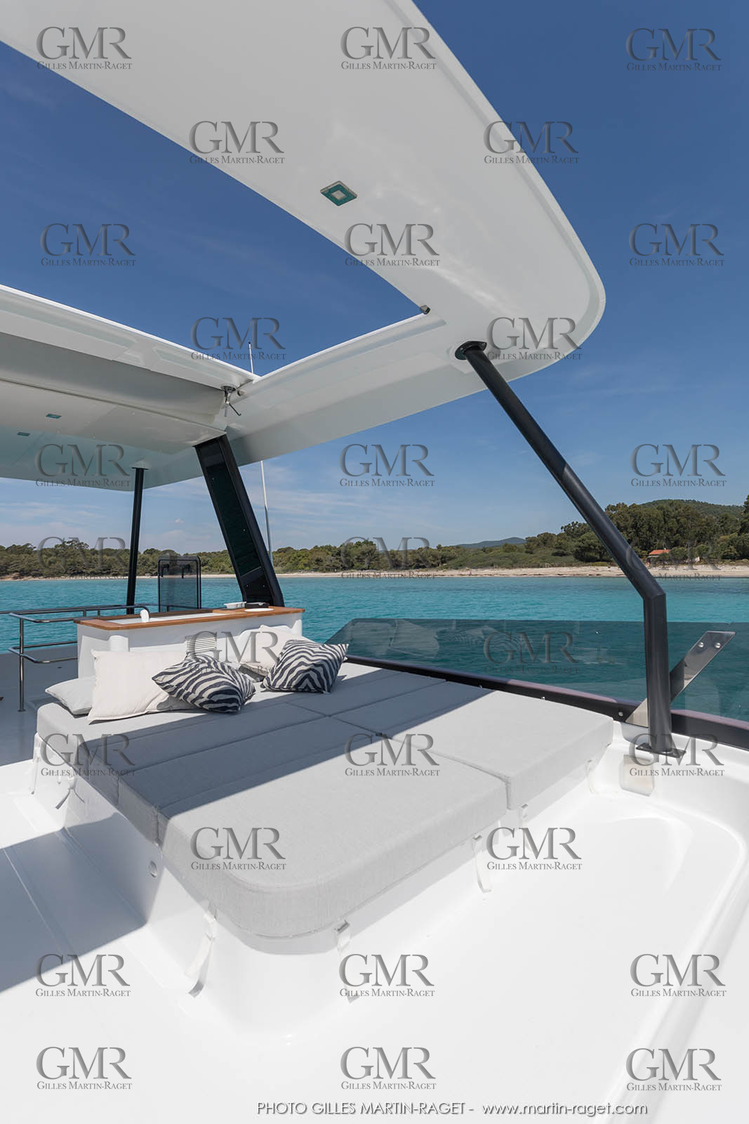 17 05 2017, Porquerolles (FRA,12), Fountaine-Pajot MY 44