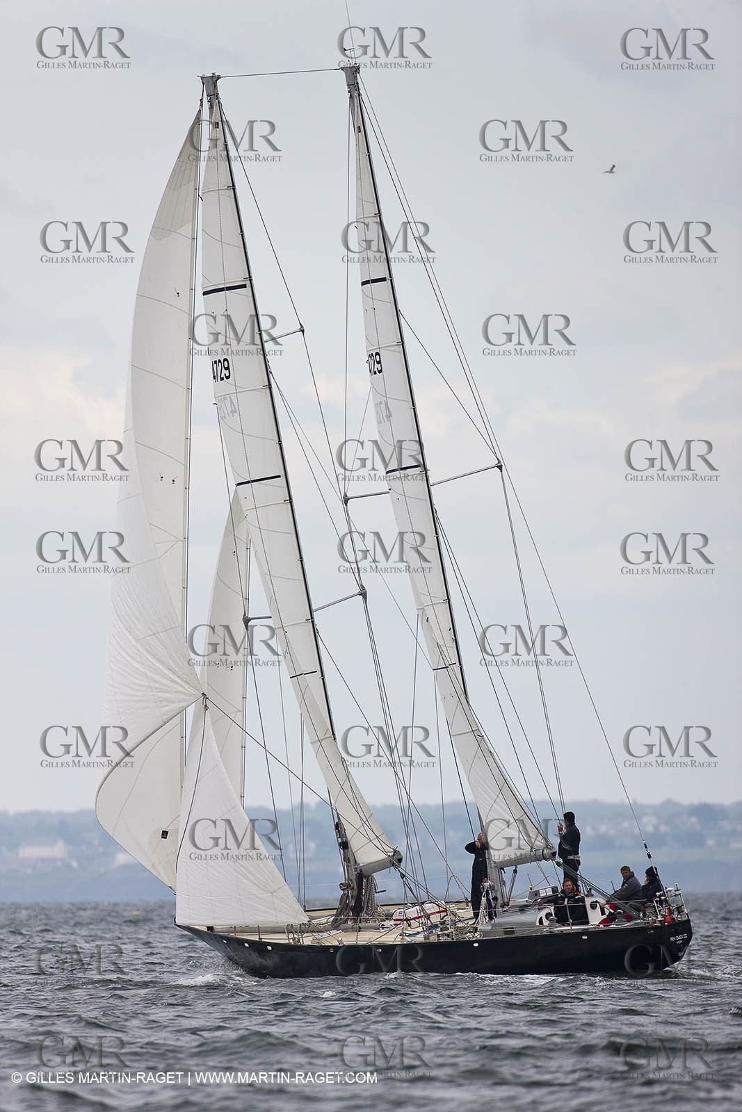 19 05 2010- Lorient- (FRA,56)  -  Pen Duick III