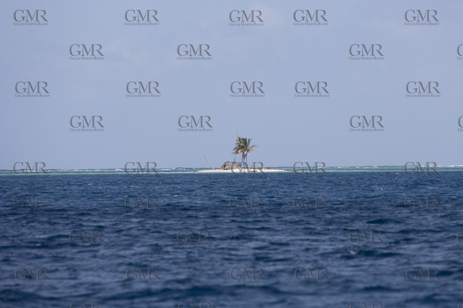 01 02 2008 - San Blas Archipelago (Panama) - Motor Yacht Senses