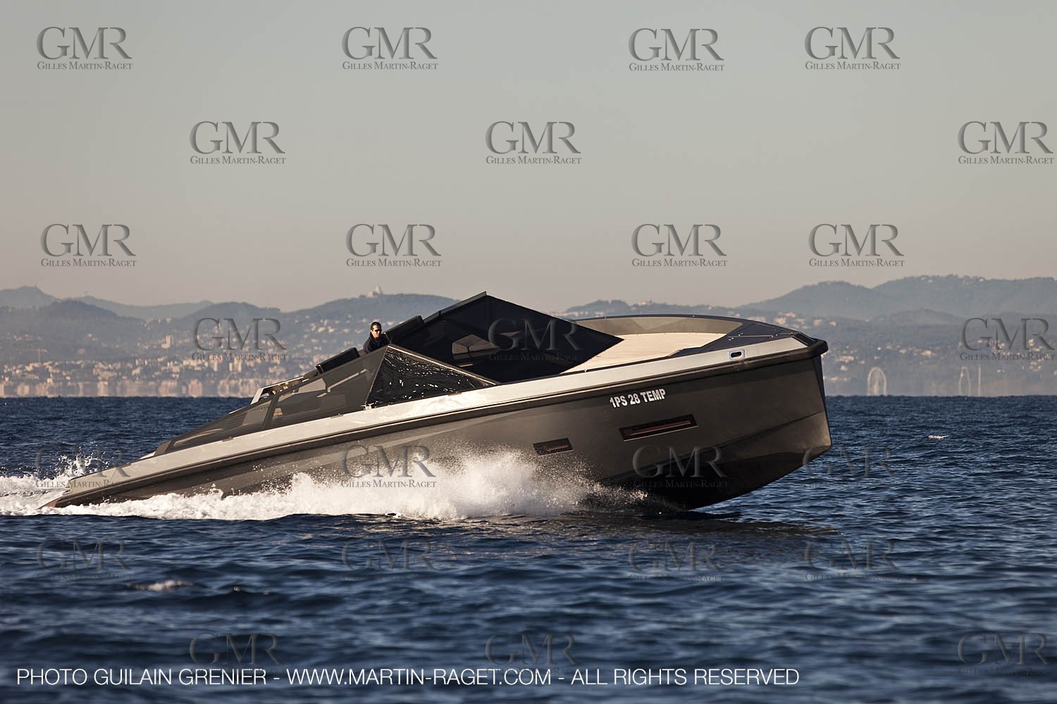 11 11 2009 - Saint Jean Cap Ferrat (FRA,06) Wally Yachts - Wallypower 55