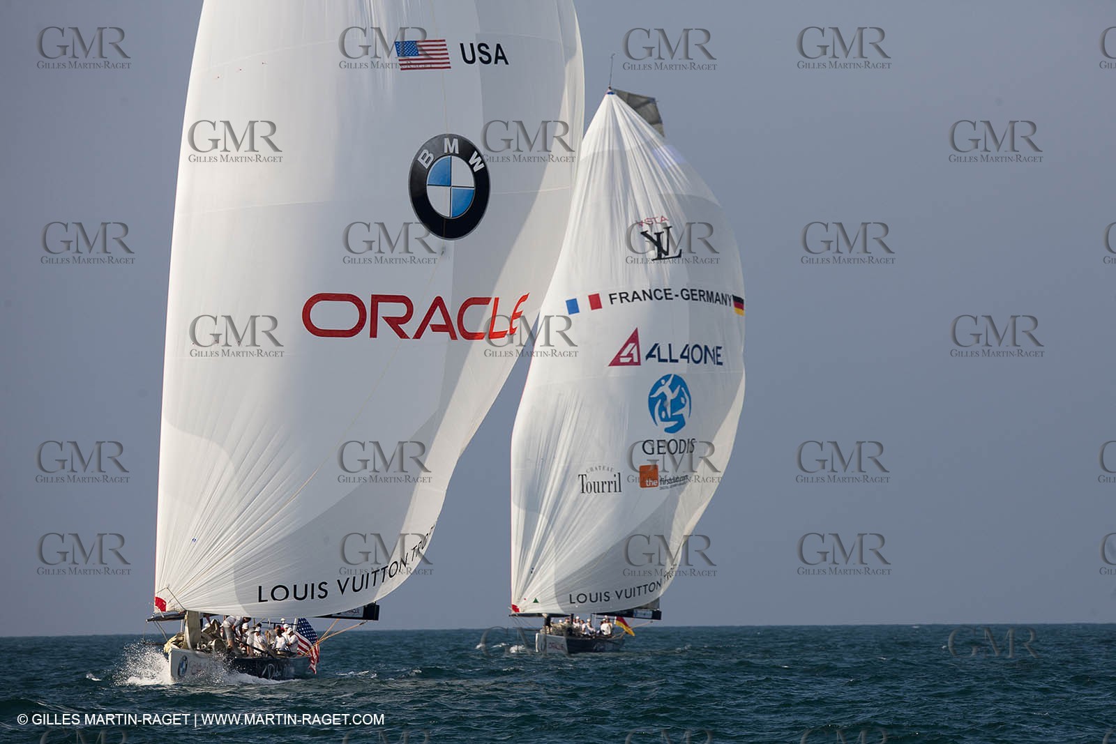 26 11 2010 - Dubai (UAE) - Dubai Louis Vuitton Trophy -1 2 final - BMW ORACLE Racing Vs All4One