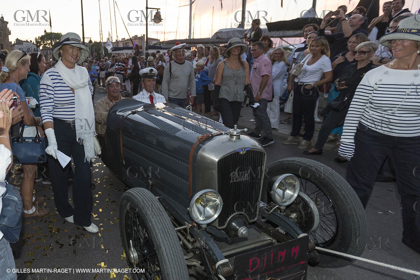 02 10 2014, Saint-Tropez (FRA,83), Voiles de Saint-Tropez 2014, Day 4, défilé des équipages   crew parade